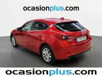 Käytetty Mazda 3 Style 150 HP (110 kW) 2017 Punainen Viistoperä