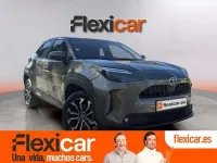 Usado Toyota Yaris Cross Active 116 CV (85 kW) 2023 Gris SUV