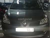 Usado Renault Clio II Exception 85 CV (62 kW) 2009 Gris / plata Berlina