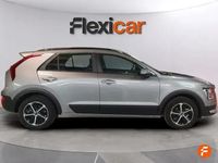 Usado Kia Niro 129 HP (94 kW) 2024 Cinzento SUV