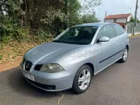 Usado Seat Ibiza Sport 100 CV (73 kW) 2005 Gris / plata Utilitario