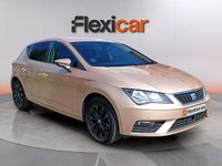 Używany Seat Leon Style 116 KM (85 kW) 2019 Beżowy Sedan/Limuzyna