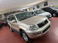 Usado Toyota Land Cruiser 173 CV (127 kW) 2008 Beige SUV