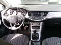 Używany Opel Astra Selective 110 KM (80 kW) 2018 Biały Sedan/Limuzyna