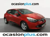 Usado Renault Clio IV Dynamique 90 CV (66 kW) 2014 Rojo Utilitario
