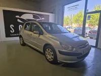 Usado Peugeot 307 110 CV (80 kW) 2003 Gris / plata Berlina