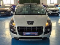 Usado Peugeot 3008 Business-Line 112 CV (82 kW) 2012 Blanco Familiar