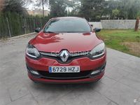 Usado Renault Mégane Dynamique 115 CV (84 kW) 2014 Rojo Berlina