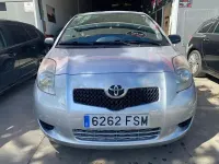 Usado Toyota Yaris Sol 87 CV (63 kW) 2007 Gris / plata Utilitario