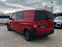 Usado Mercedes Vito 90 CV (66 kW) 2017 Rojo Van