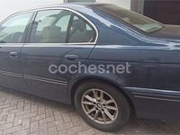 Usado BMW 520 Exclusive 136 CV (100 kW) 2000 Azul Berlina