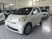 Usado Toyota iQ 68 CV (50 kW) 2011 Blanco Utilitario