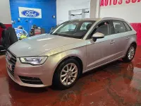 Usado Audi A3 Ambiente 105 CV (77 kW) 2014 Gris / plata Berlina