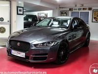 Usado Jaguar XE R-Sport 180 CV (132 kW) 2017 Gris / plata Berlina