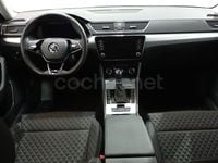 Usado Skoda Superb Ambition 150 CV (110 kW) 2023 Verde Berlina