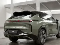 Nuevo Lynk & Co 08 350 CV (257 kW) 2026 Verde SUV