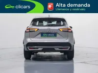 Usado Nissan Qashqai Acenta 140 CV (102 kW) 2025 Plateado SUV