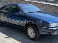 Usado Citroën Xantia 90 CV (66 kW) 2000 Azul Berlina