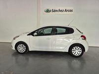 Usado Peugeot 208 Access 75 CV (55 kW) 2017 Blanco Utilitario