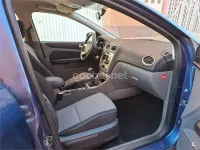 Usado Ford Focus Titanium 109 CV (80 kW) 2009 Azul Berlina