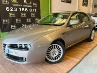 Usado Alfa Romeo 159 Distinctive 120 CV (88 kW) 2007 Beige Berlina