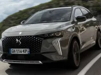 Usado DS Automobiles DS7 Crossback Bastille 130 CV (95 kW) 2023 Gris SUV