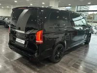 Usado Mercedes V300 Avantgarde 239 CV (175 kW) 2024 Negro Monovolumen