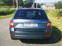 Usado Skoda Octavia Ambition 116 CV (85 kW) 2017 Gris / plata Familiar
