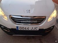 Usado Peugeot 2008 Allure 110 CV (80 kW) 2015 Blanco SUV