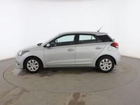 Usado Hyundai i20 85 CV (62 kW) 2015 Plata Utilitario