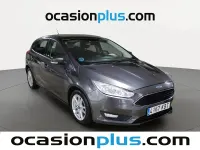 Usado Ford Focus Trend+ 125 CV (91 kW) 2017 Gris