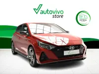 Usado Hyundai i20 N Line 79 CV (58 kW) 2024 Rojo Utilitario