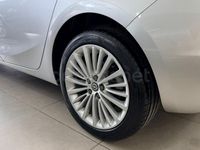 Usado Opel Astra Excellence 140 CV (102 kW) 2016 Gris / plata Berlina