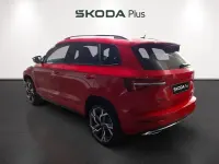 Usado Skoda Karoq SportLine 150 CV (110 kW) 2025 Rojo SUV