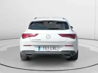 Usado Mercedes CLA220 Shooting Brake 190 CV (139 kW) 2021 Blanco Familiar