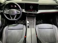 Usado VW Passat Business 150 CV (110 kW) 2024 Blanco Familiar