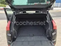 Usado Peugeot 3008 Premium 120 CV (88 kW) 2010 Negro Familiar