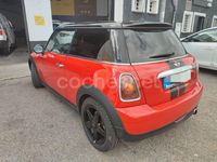 Usado Mini Cooper D 110 CV (80 kW) 2008 Rojo Utilitario