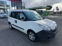Usado Opel Combo Selective 90 CV (66 kW) 2015 Blanco Monovolumen