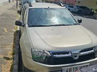 Usado Dacia Duster Lauréate 105 CV (77 kW) 2011 Blanco SUV