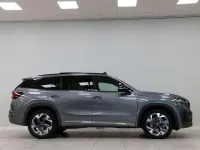 Usado Skoda Kodiaq SportLine 193 CV (141 kW) 2025 Gris SUV