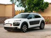 Usado Citroën C4 Cactus Feel 110 CV (80 kW) 2016 Blanco Utilitario