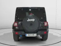 Usado Jeep Wrangler Unlimited Sahara 381 CV (280 kW) 2022 Negro SUV
