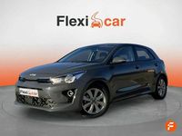 Usado Kia Rio 100 CV (73 kW) 2022 Gris Berlina