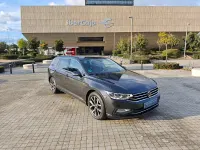 Usado VW Passat Executive 150 CV (110 kW) 2022 Gris / plata Familiar