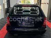 Usado Mercedes C180 Sport Edition 143 CV (105 kW) 2006 Negro Familiar