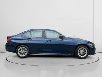 Usado BMW 318 150 CV (110 kW) 2022 Azul Berlina