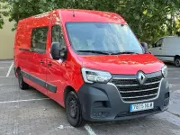 Usado Renault Master 165 CV (121 kW) 2022 Rojo Monovolumen
