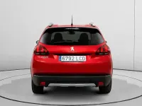 Usado Peugeot 2008 Allure 131 CV (96 kW) 2019 Rojo SUV