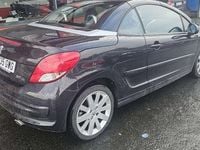 Usado Peugeot 207 CC Sport 109 CV (80 kW) 2010 Negro Descapotable